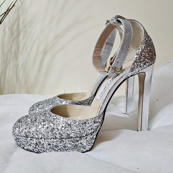 🩶 Jimmy Choo Heels $975 MSRP 🩶 - Picture 3 of 11